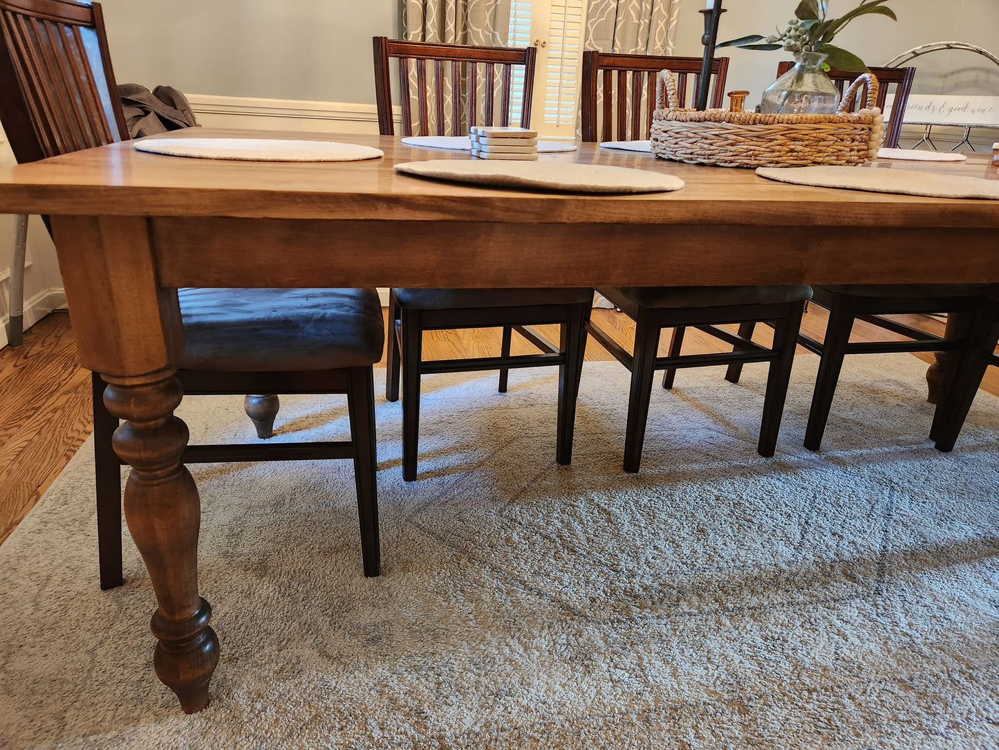 Turned leg Dining Table